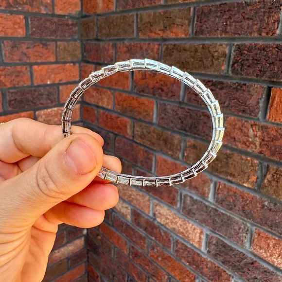 Serpenti Snake Crystal Silver Cuff Bracelet - Picture 13 of 17